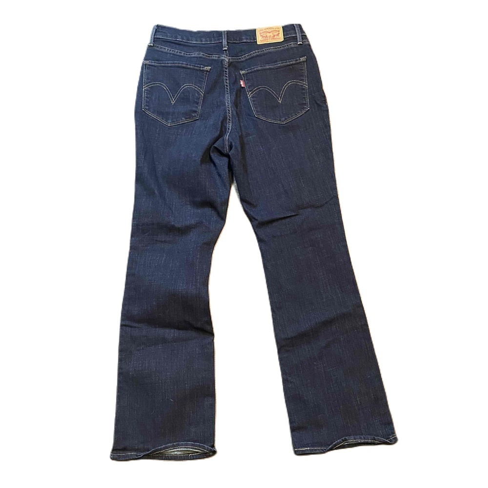 Levi’s Jeans​ - Picture 4 of 5